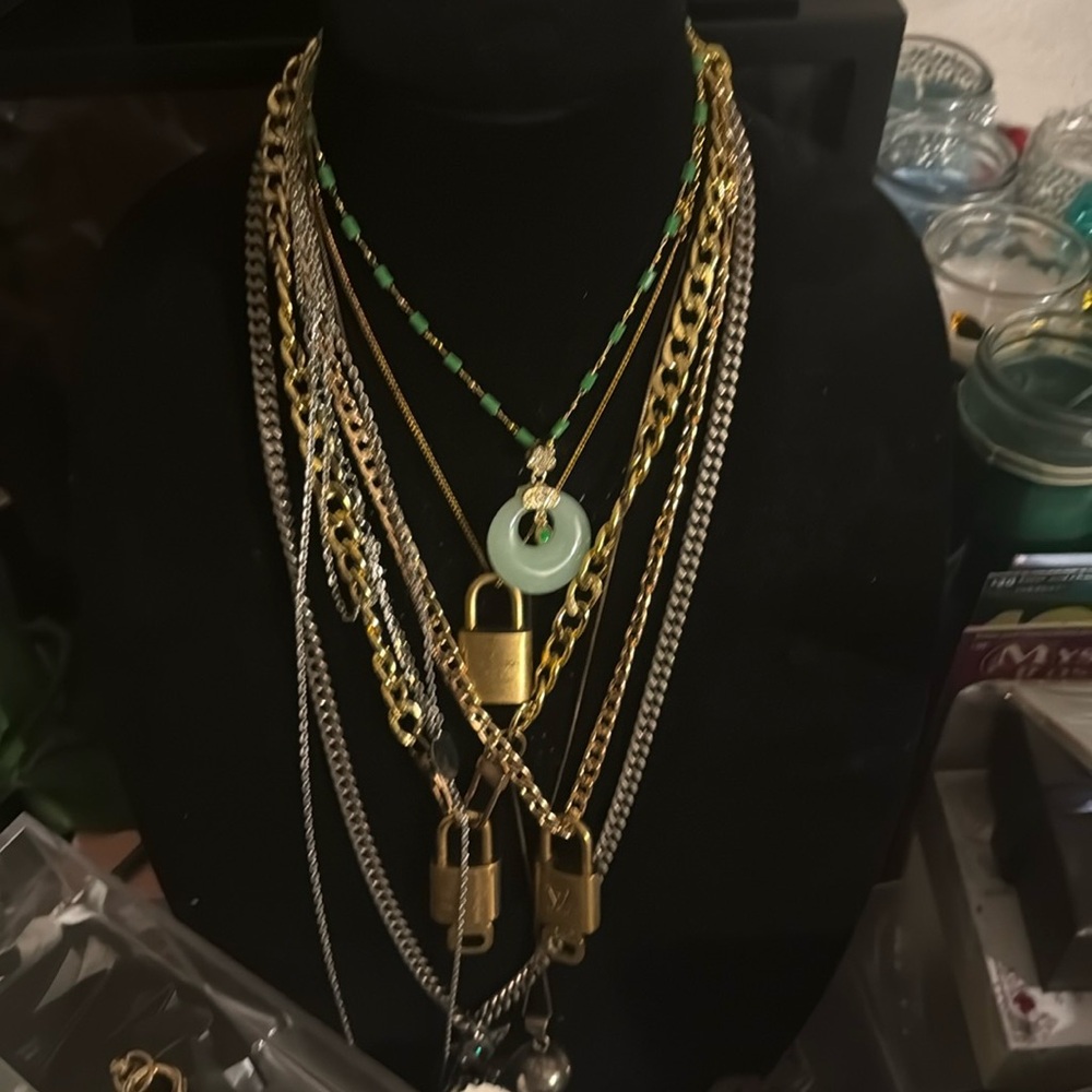 BUYERS APPRECIATION 10/31/25 @ 1 PM 2ND EVENT IS BACK 🎀🎗️BUY A LUXURY ITEM🥇🥈🥉 - Picture 14 of 16